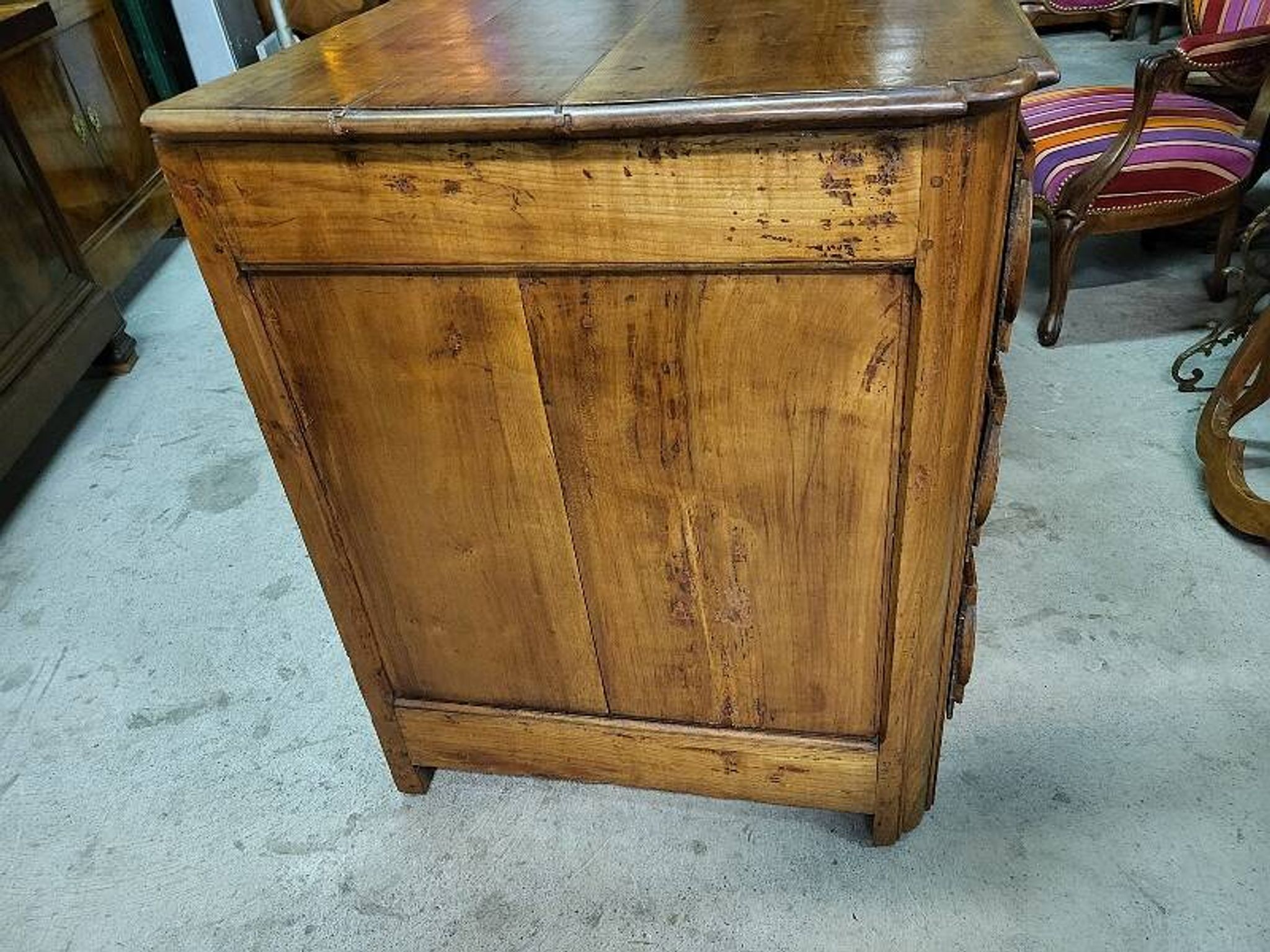 17th century cherry wood 3-drawer chest of drawers