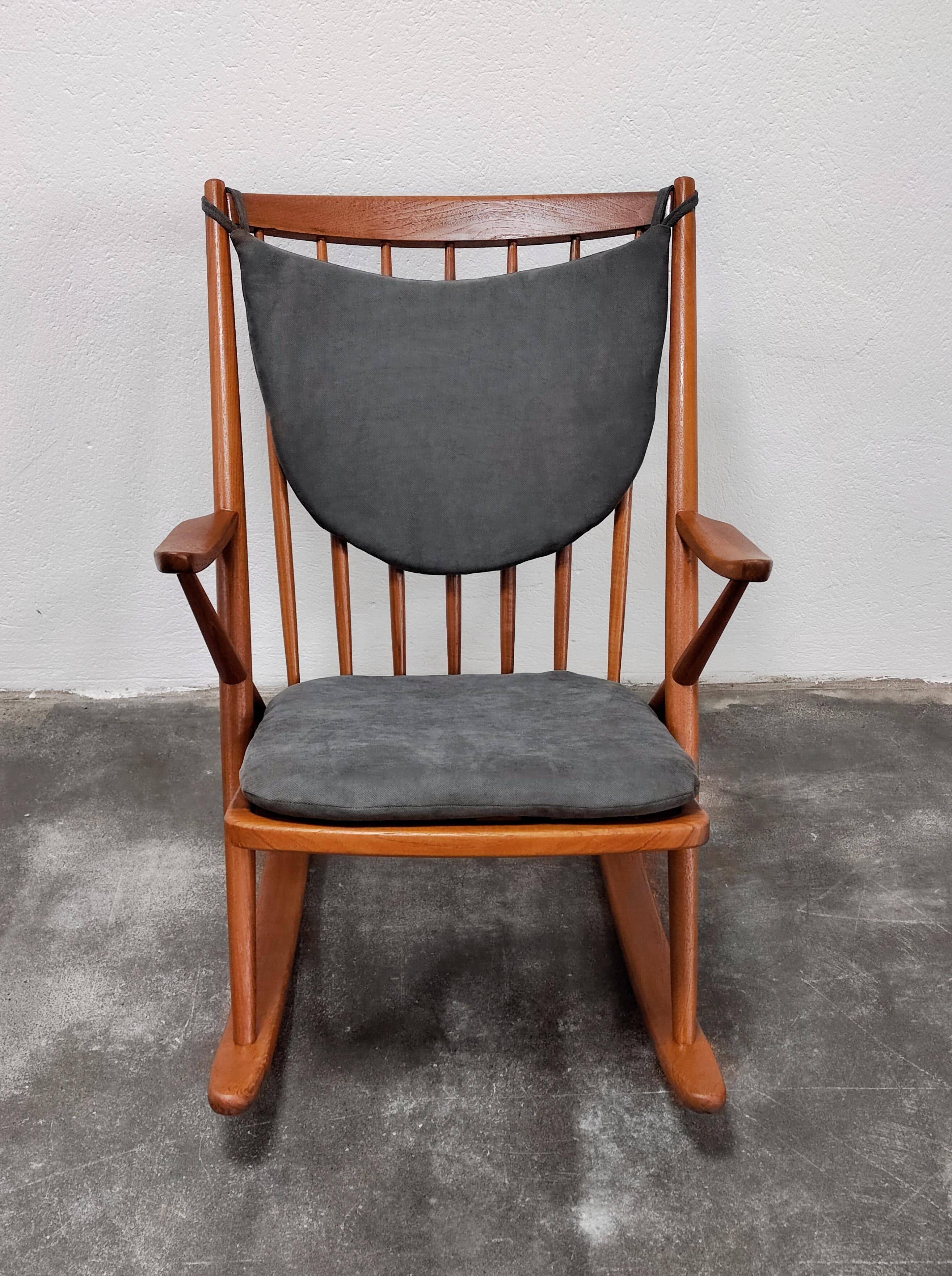 Teak rocking chair MCM Model 182 by Frank Reenskaug for Bramin