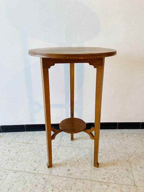 1920 pedestal table in solid oak