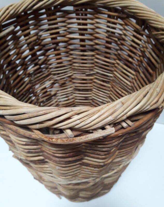 High basket 55cm round rattan old