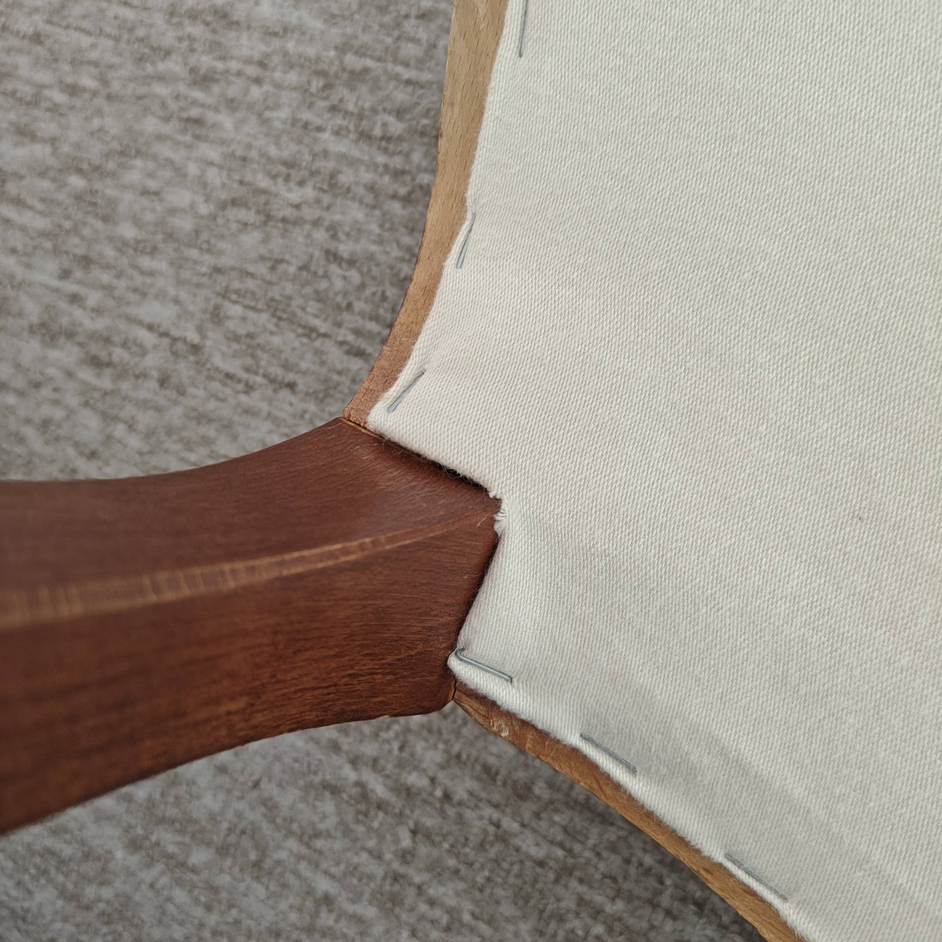 Tabouret / repose-pied