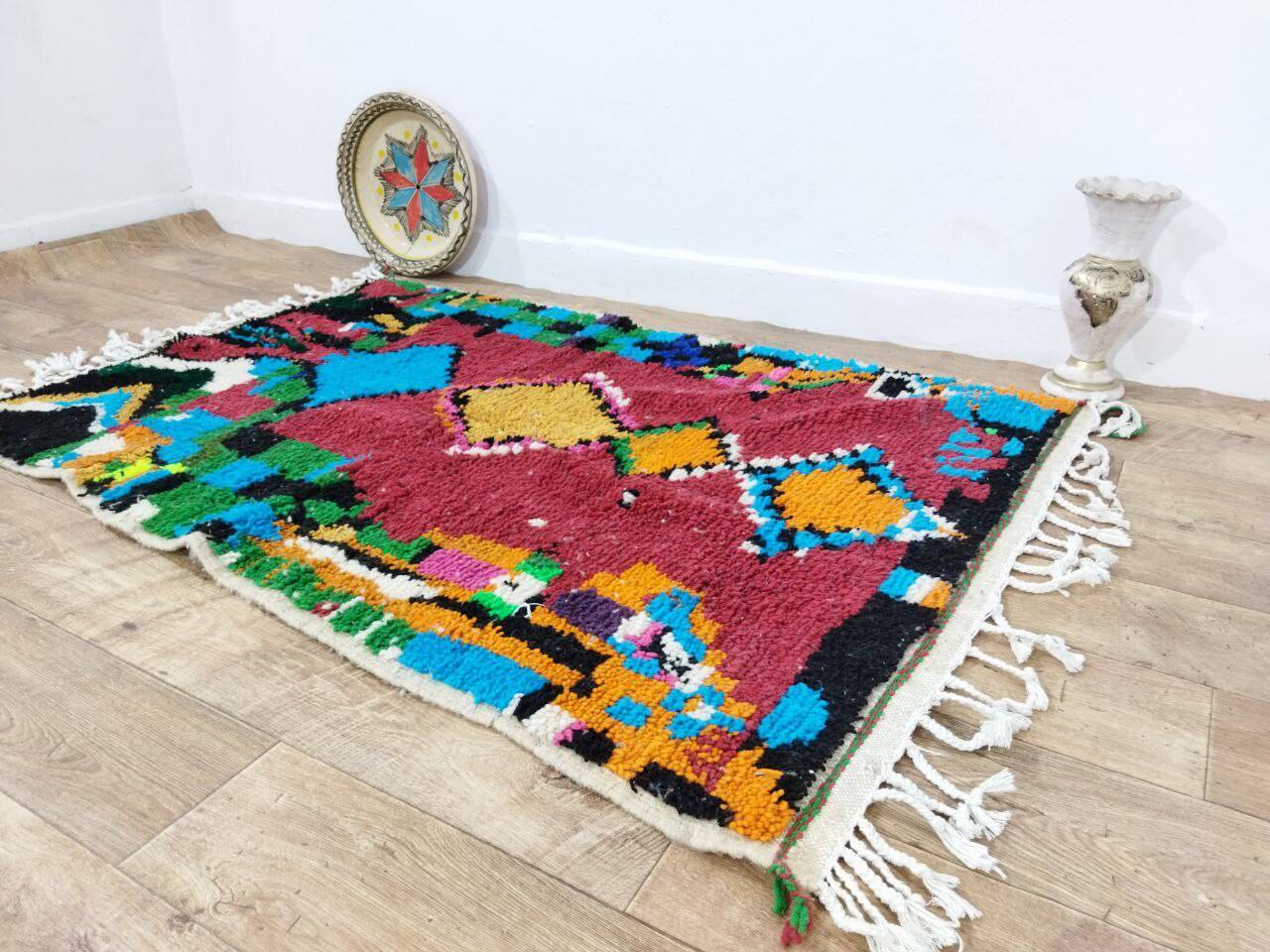 Handcrafted Moroccan Berber Rug 155 X 105 CM