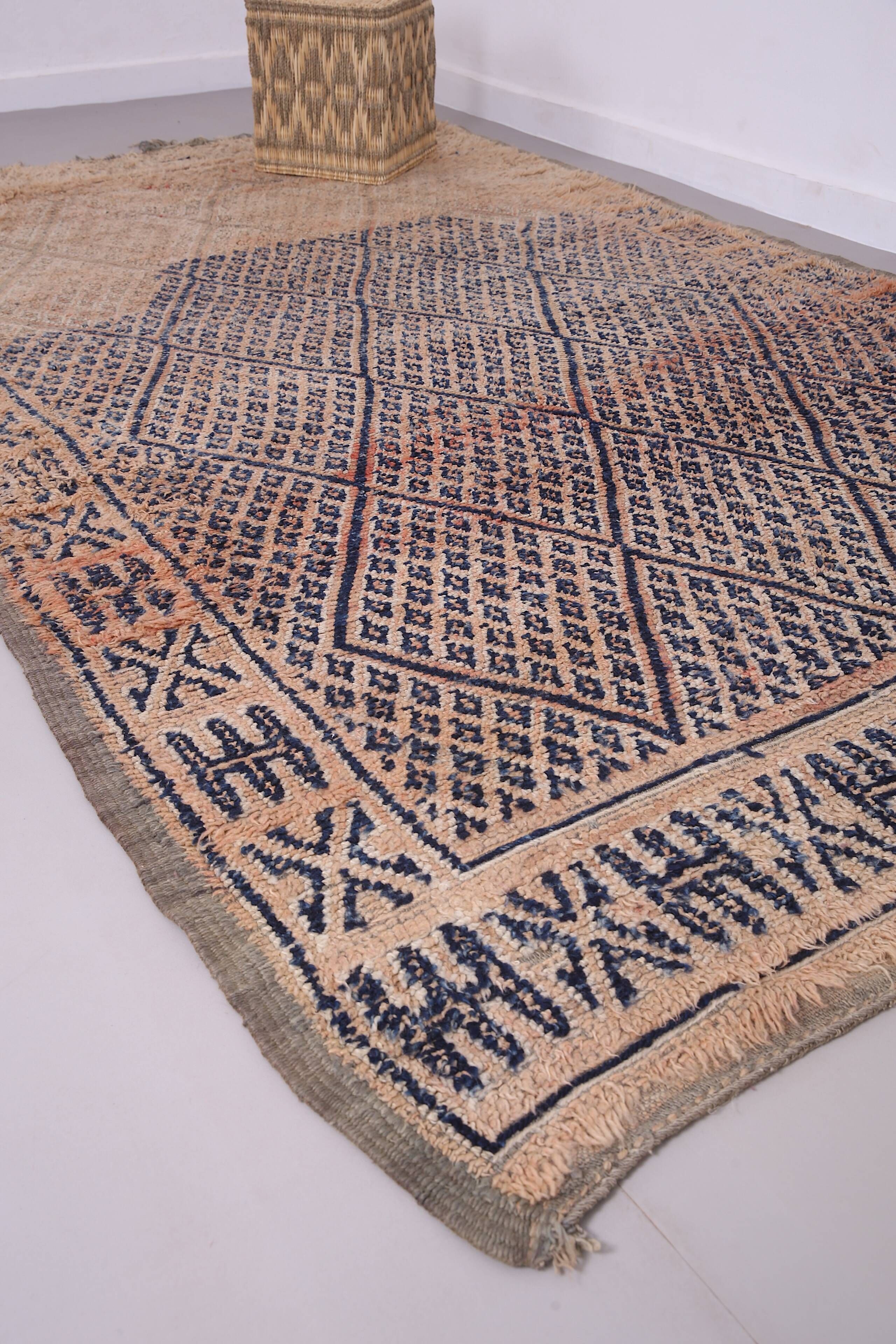 Vintage Beni Mguild Rug 197 x 316 cm - Vintage Moroccan Rug, Old Berber Rug