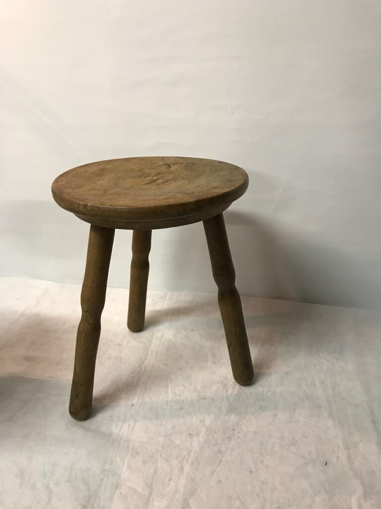 Tabouret trepied