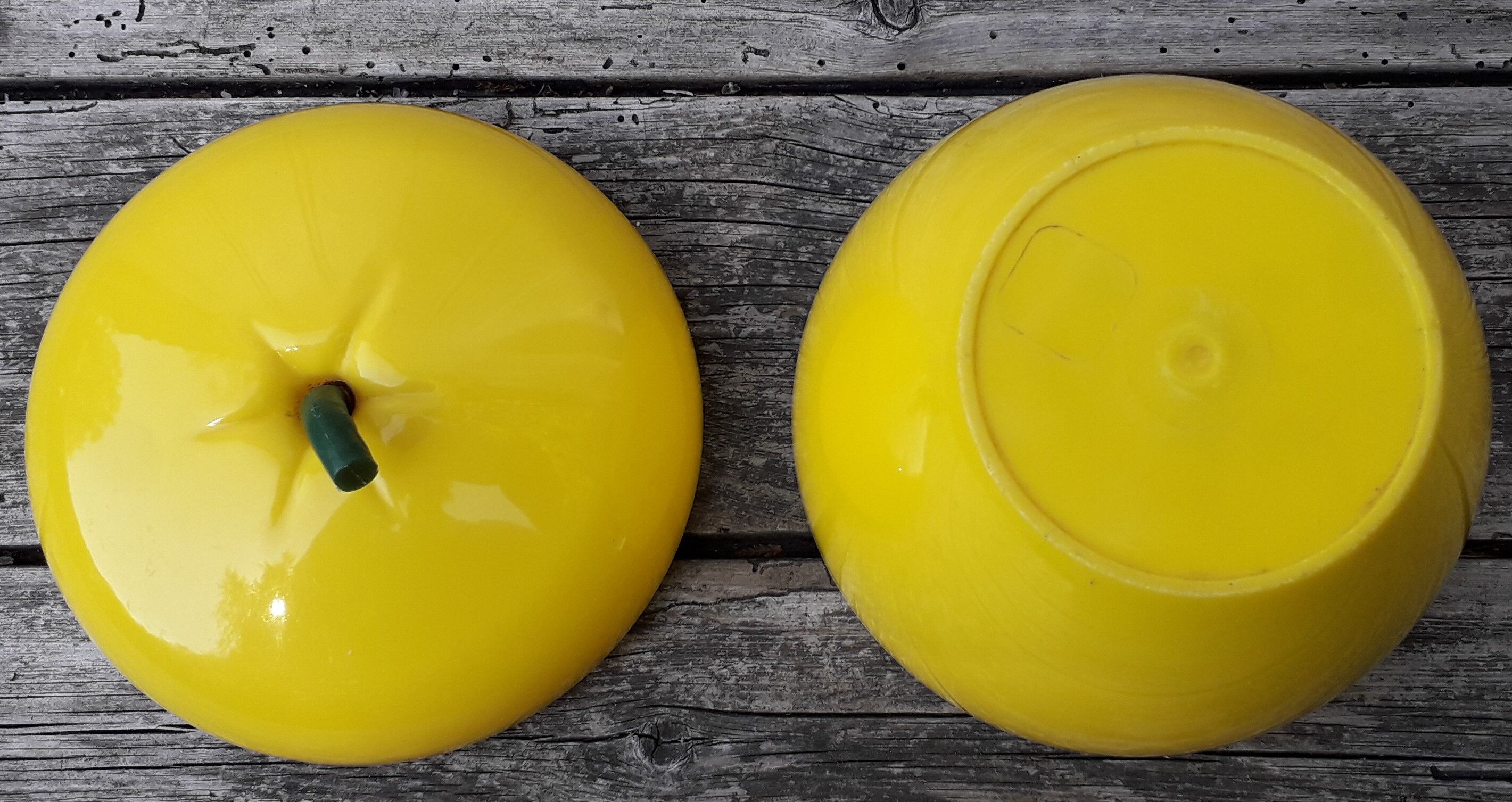 Yellow apple ice bucket