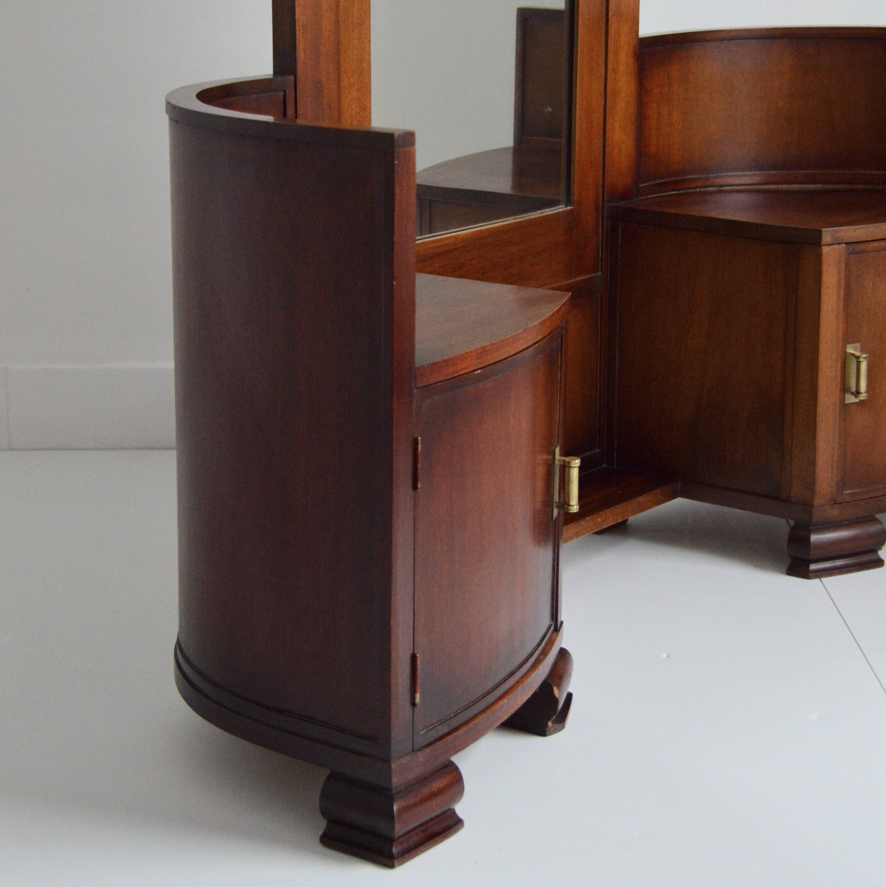 Hairdresser / Art Deco Entrance Furniture 1930