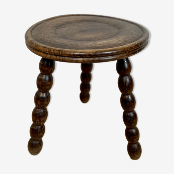 Breton style tripod stool