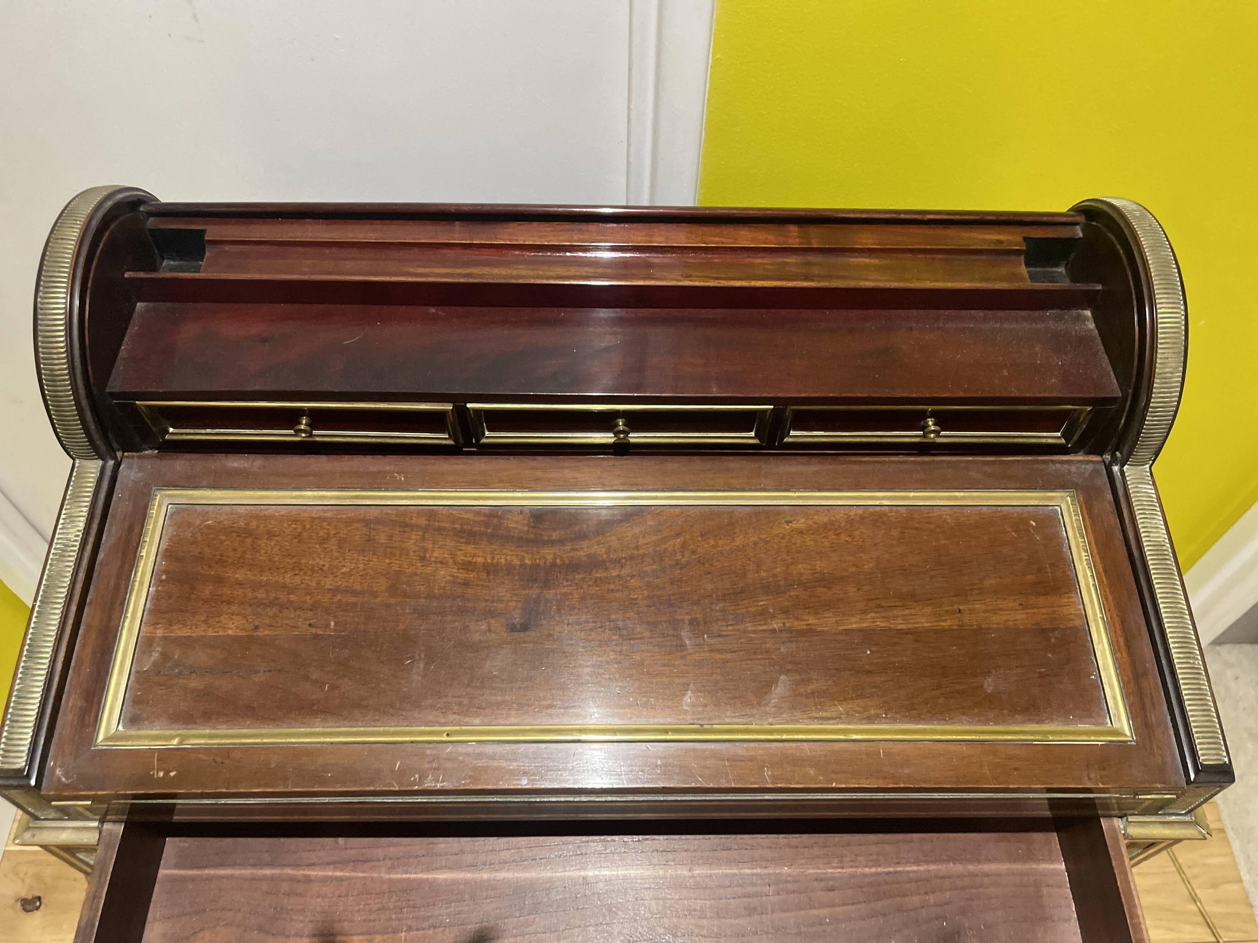 Small Louis XVI style cylinder desk (19th century)
