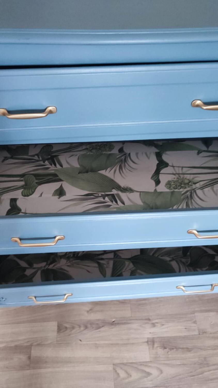 RELOUKEE SOLID WOOD CHEST OF DRAWERS