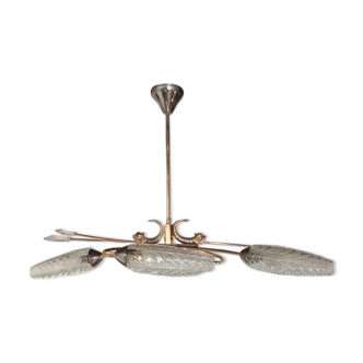 Golden chandelier fish pattern in brass 4 branches with tulips chiseled in glass 1950