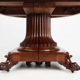 Extendable Antique English Dining Table in Victorian style, ca. 1830