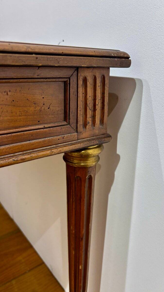 Paire de consoles de Style Louis XVI