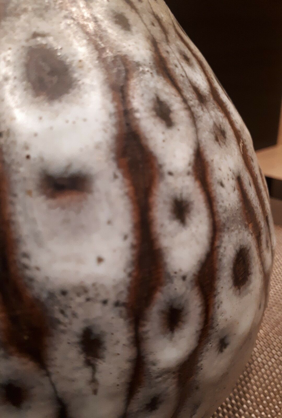 Long-necked vase from the 20s and 40s enamelled sandstone artist Tf's signature