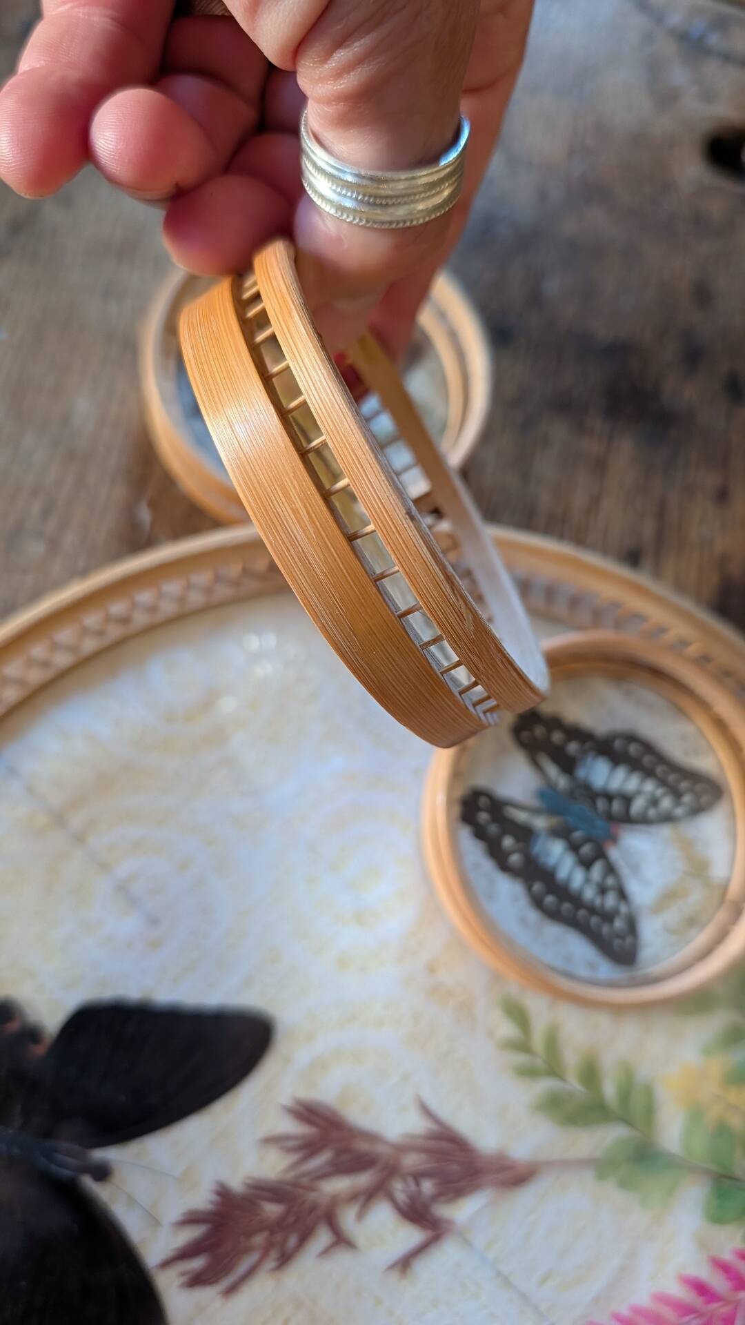 Vintage bamboo tray + 6 butterfly coasters from the 70s