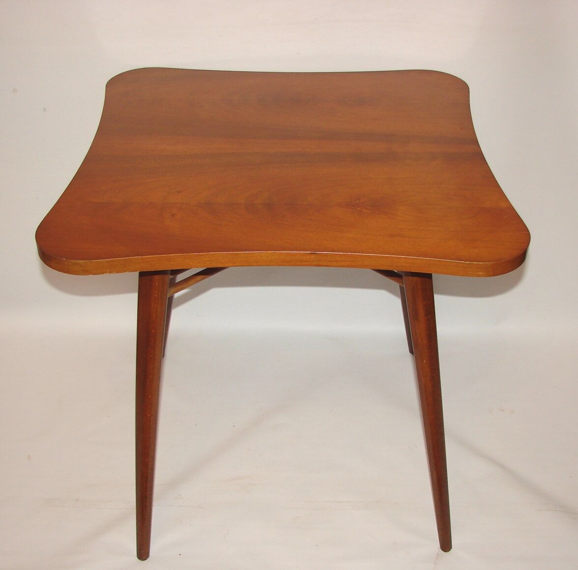 Table de trquial tchèque, années 1960