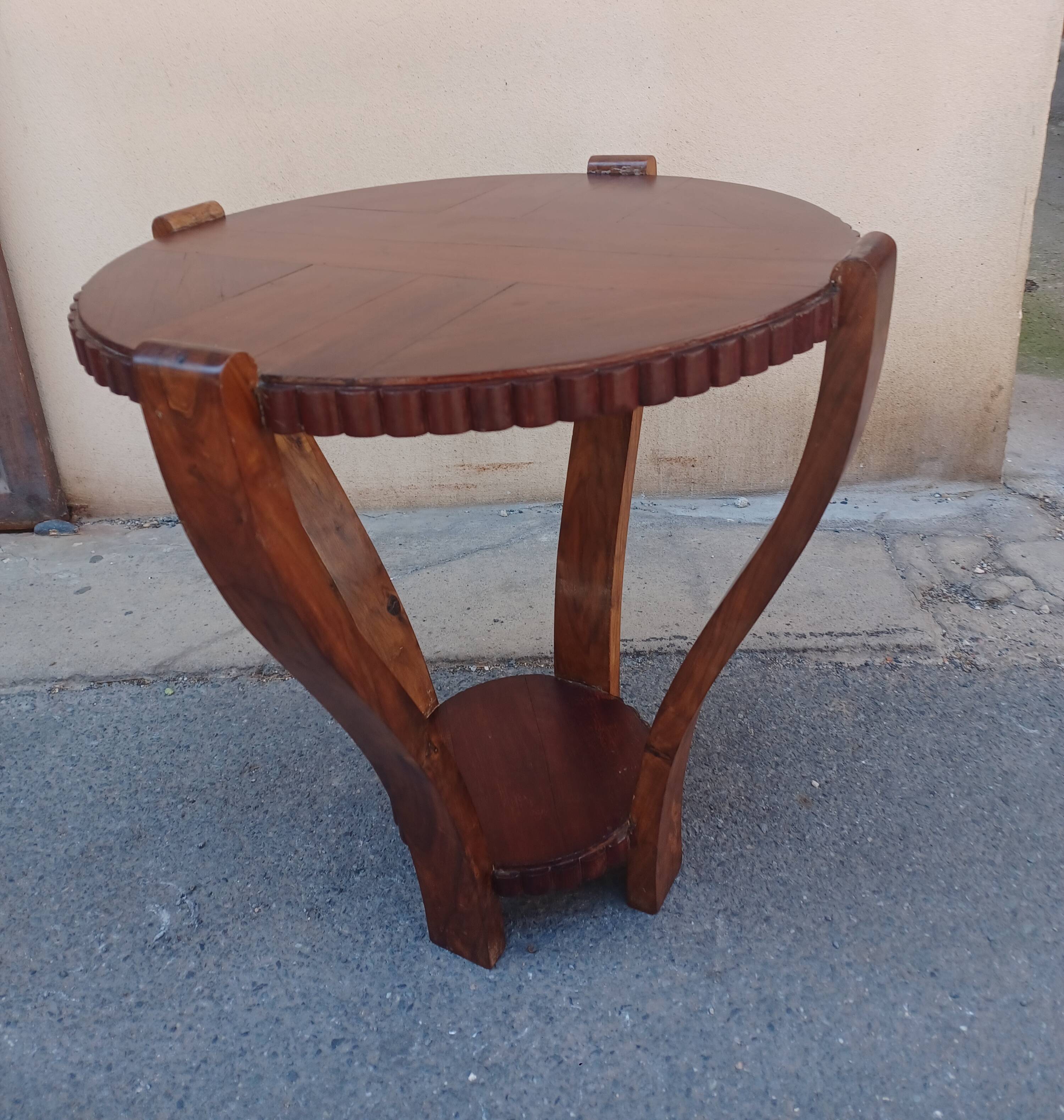 Art Deco gueridon, 1930