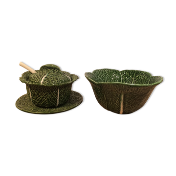 Ceramic cabbage service: salad bowl and tureen