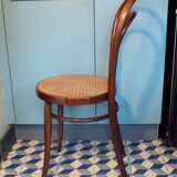 Chaise Thonet 14