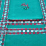 Embroidered tablecloth and napkin set
