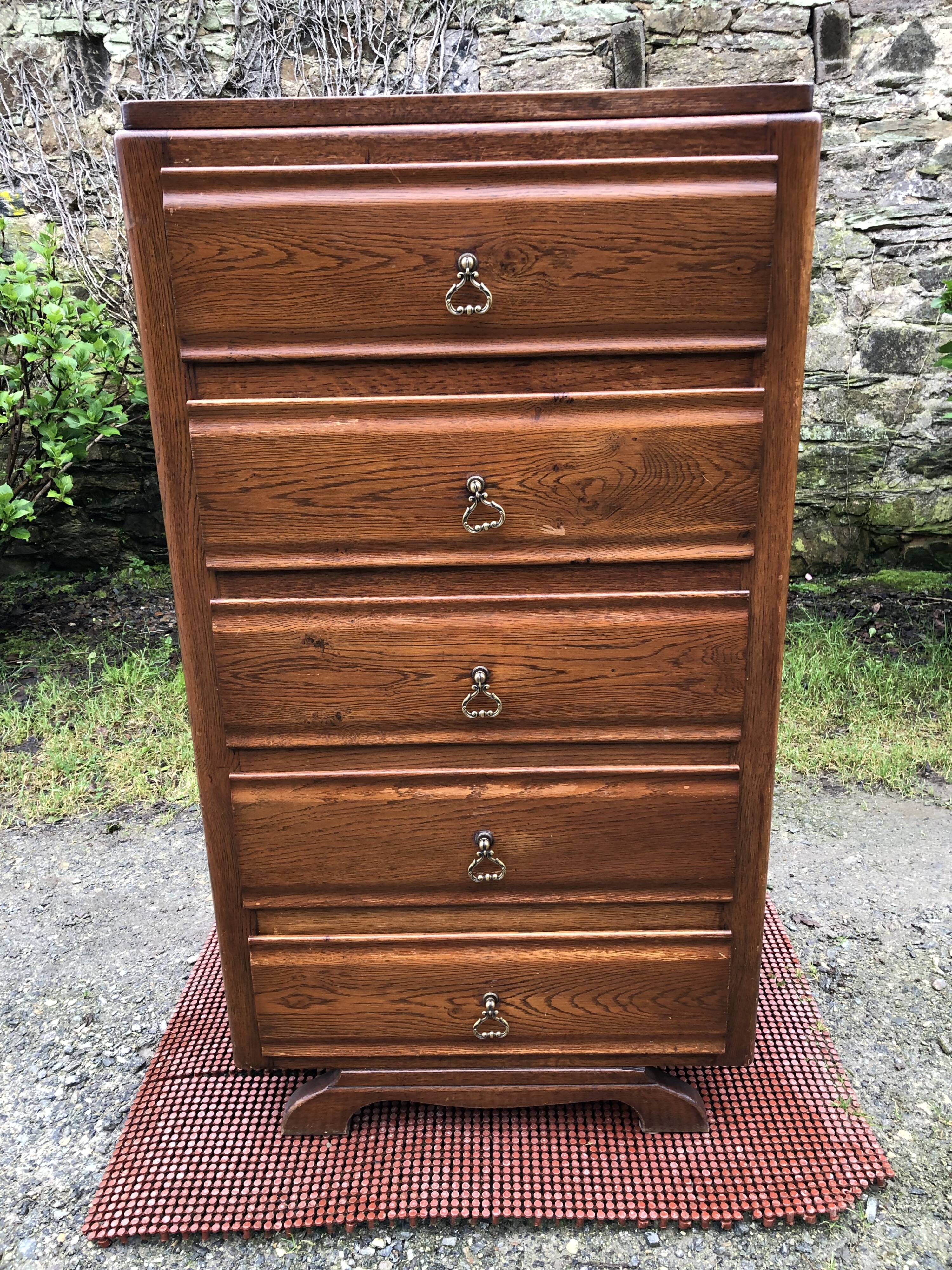 Chiffonnier, commode vintage en chêne à 5 tiroirs