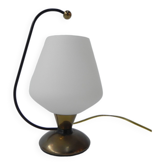 Lampe de bureau vintage avec abat-jour en verre blanc