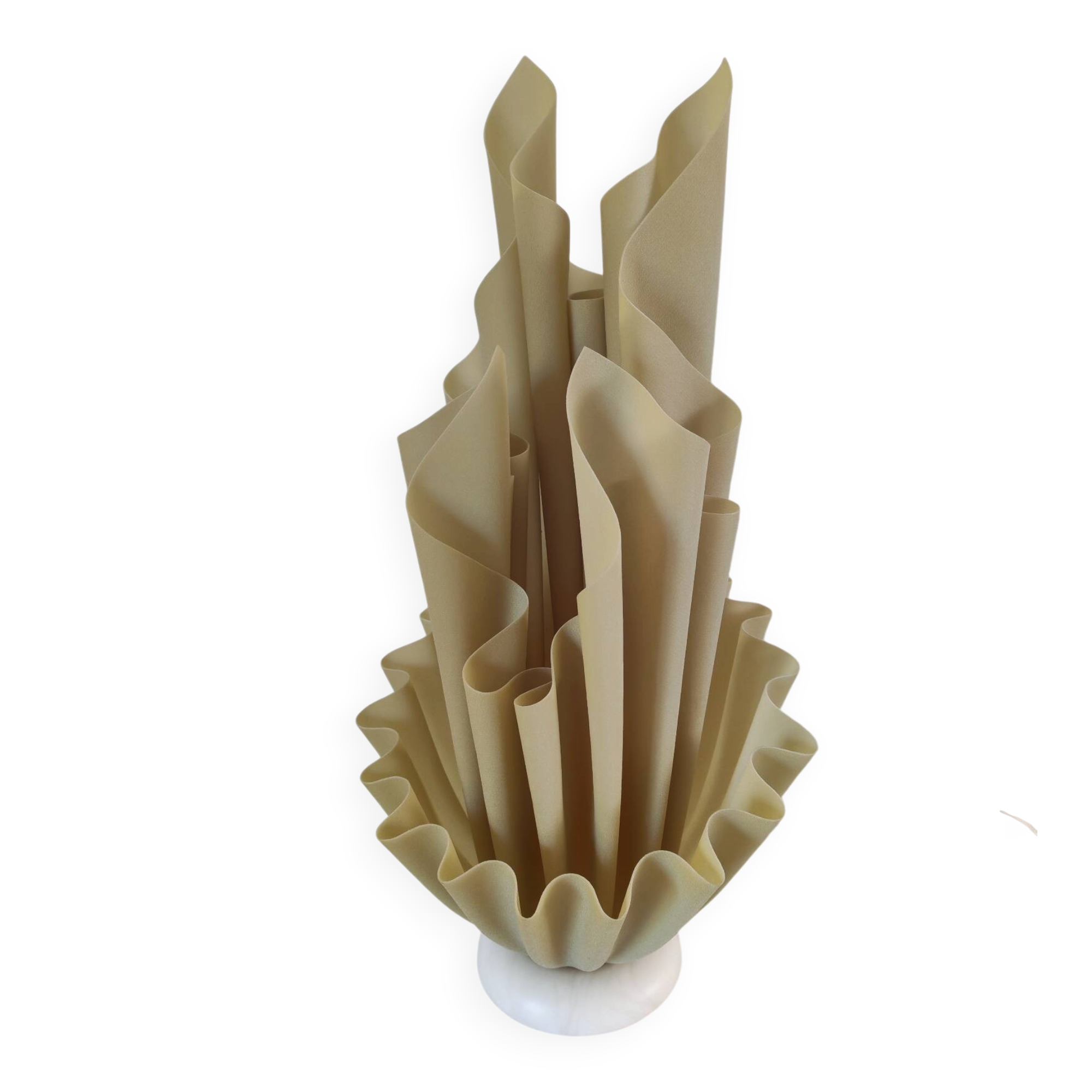 Corolle lamp by Georgia Jacob