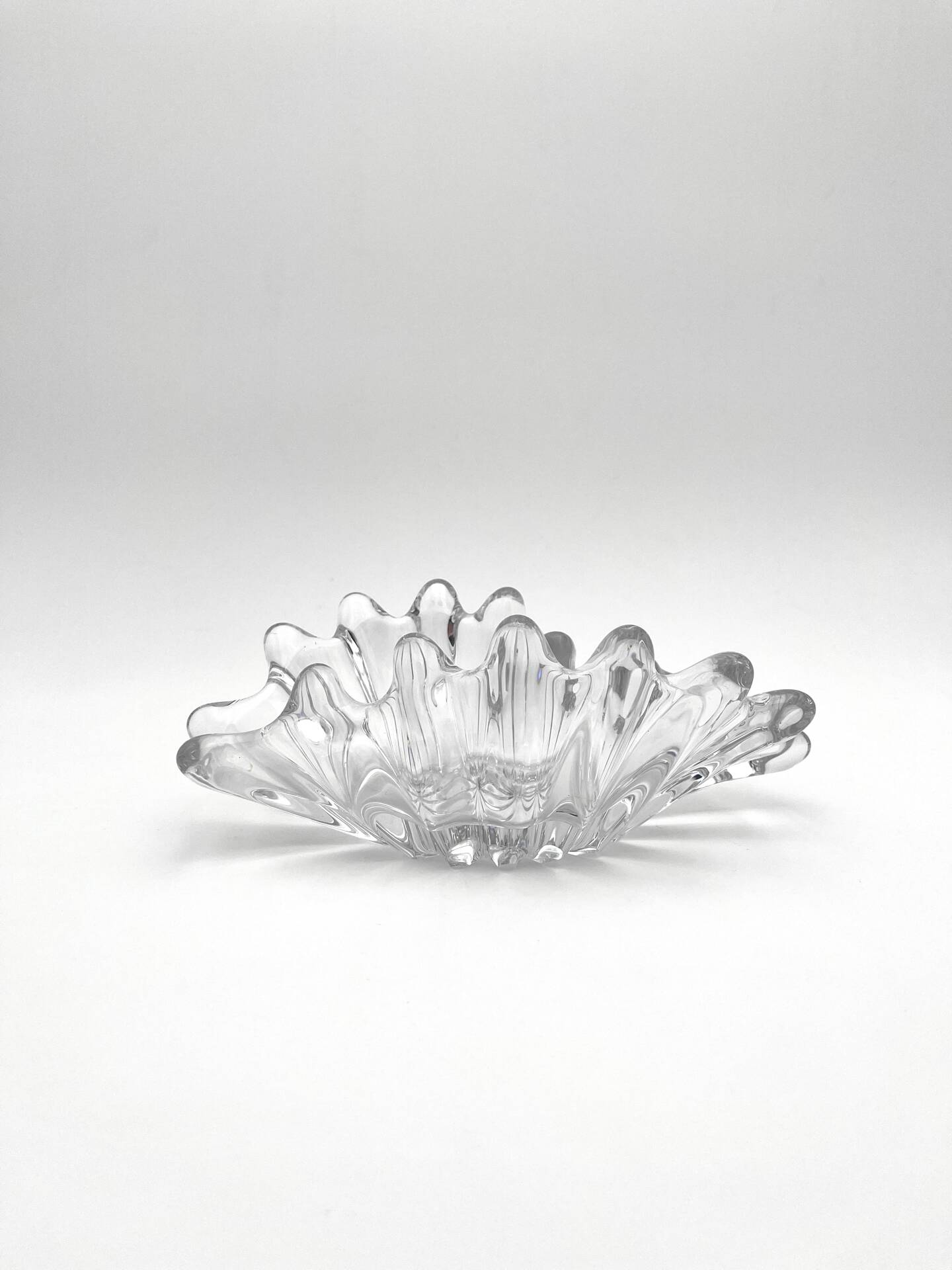 Ouraline Coupe Blown Glass Bohemia Shell Sculpture 1950