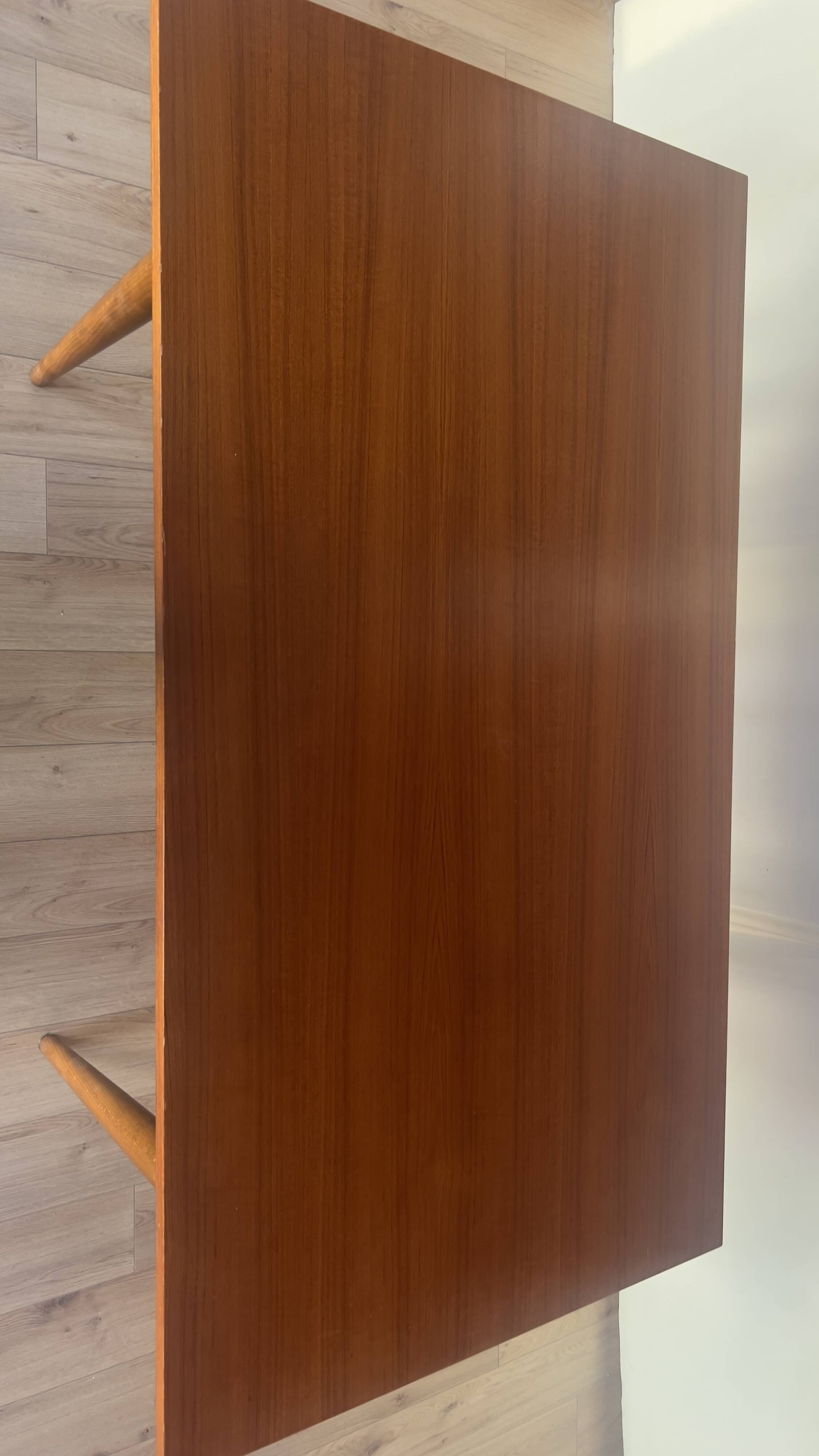 SCANDINAVIAN EXTENDABLE DINING TABLE