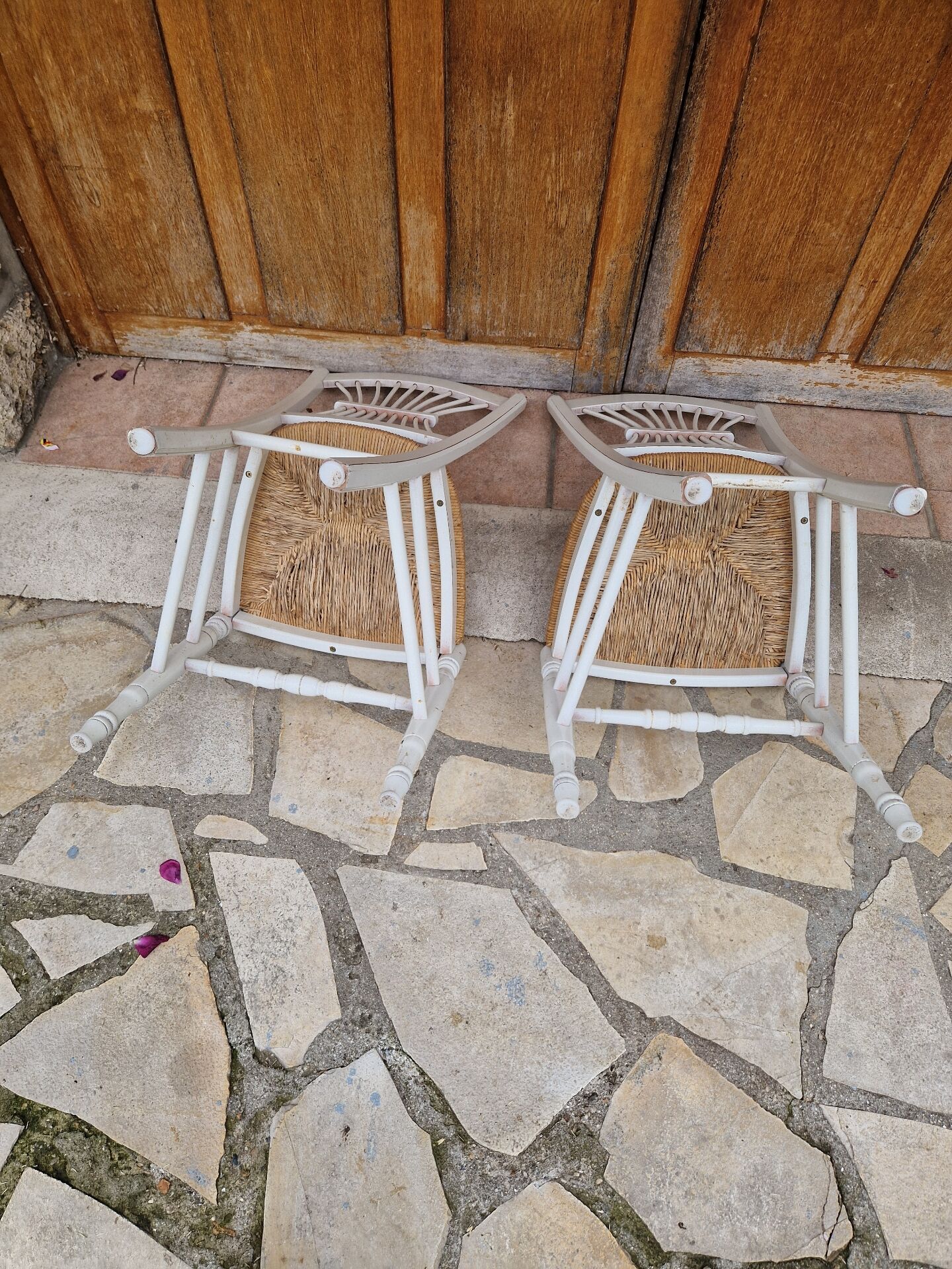 Chaises style provençale vintage
