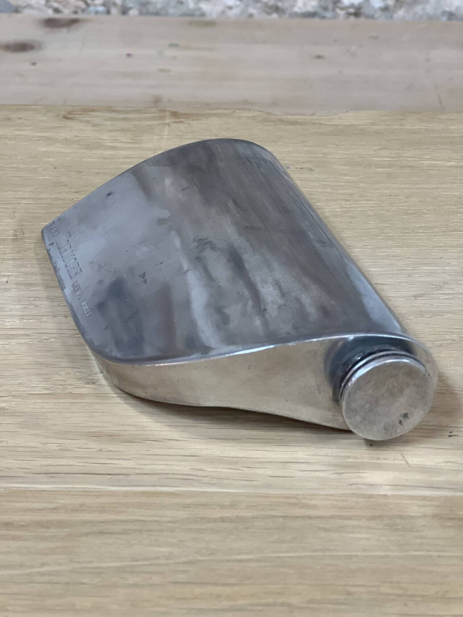 Silver-plated flask - Chris Middleton - The Tormore
