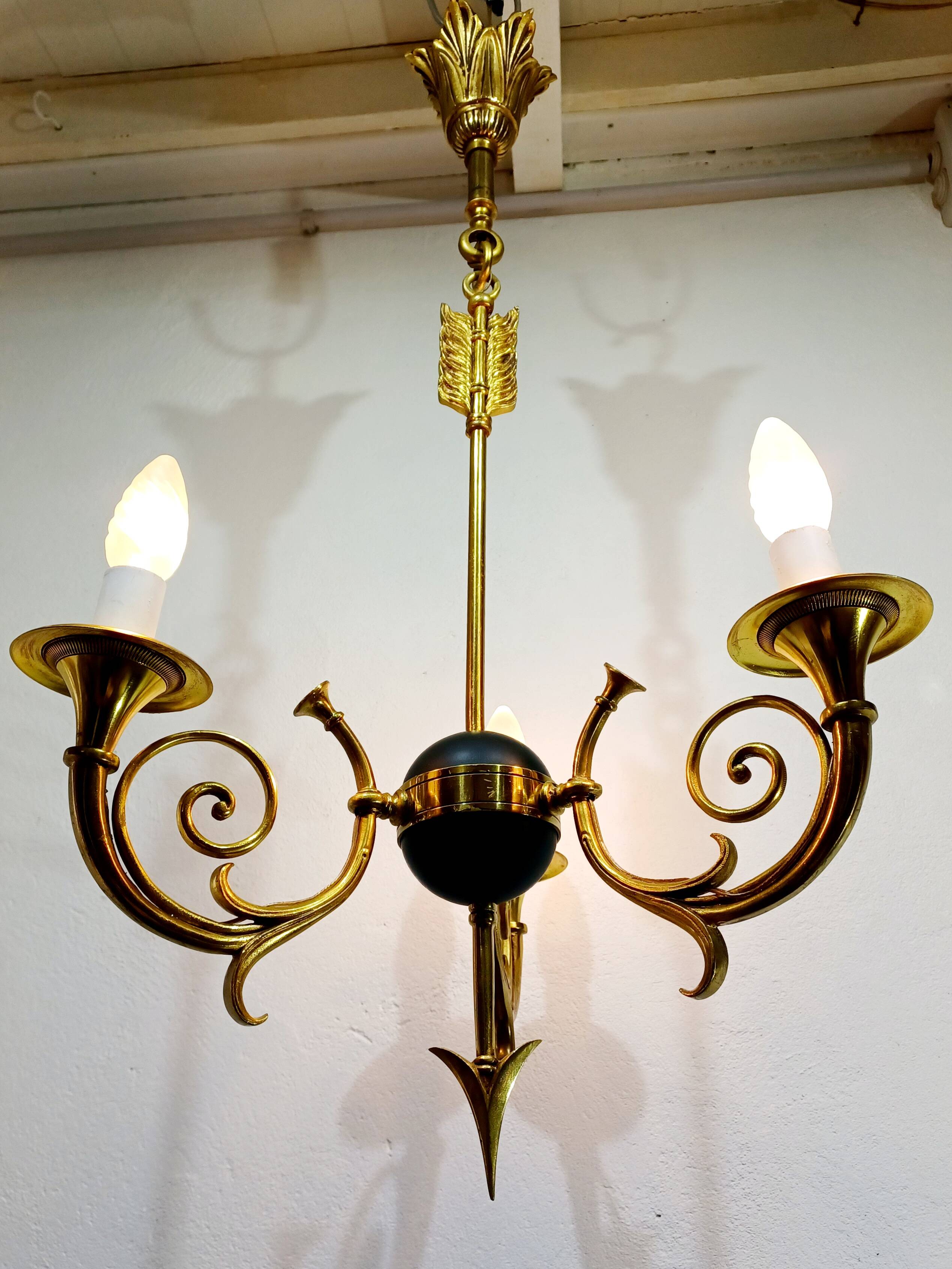 Empire Arrow Chandelier 3 Lights Bronze