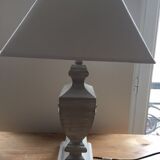 Lampe à poser en bois style shabby chic