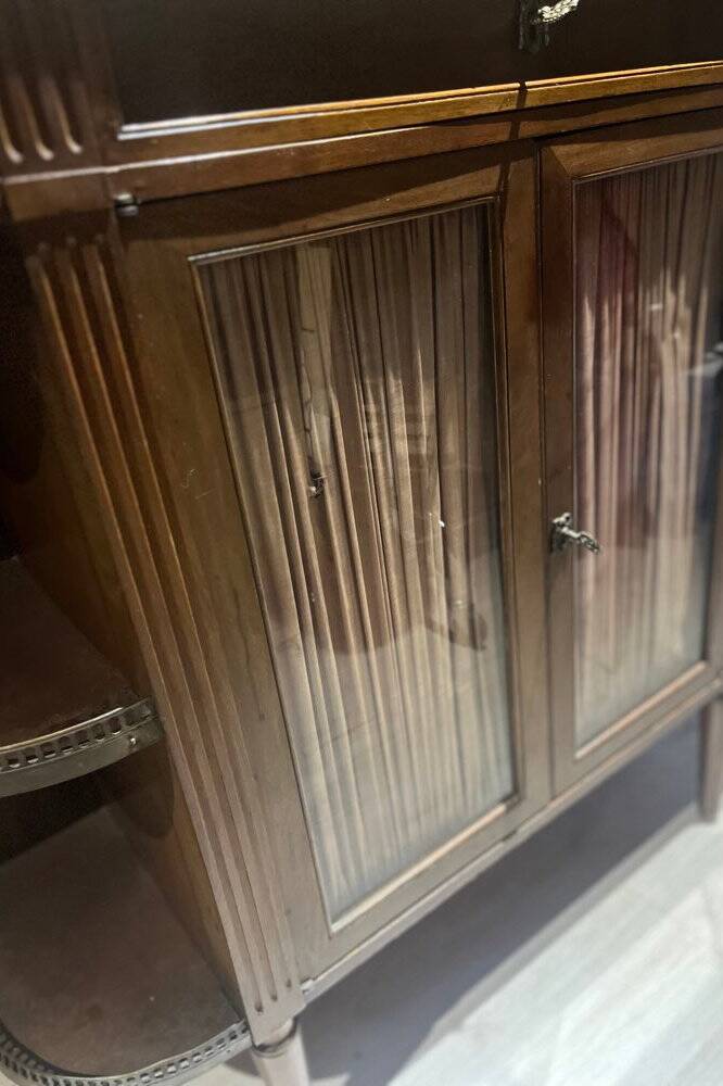 Antique English sideboard, 1940s/50s
