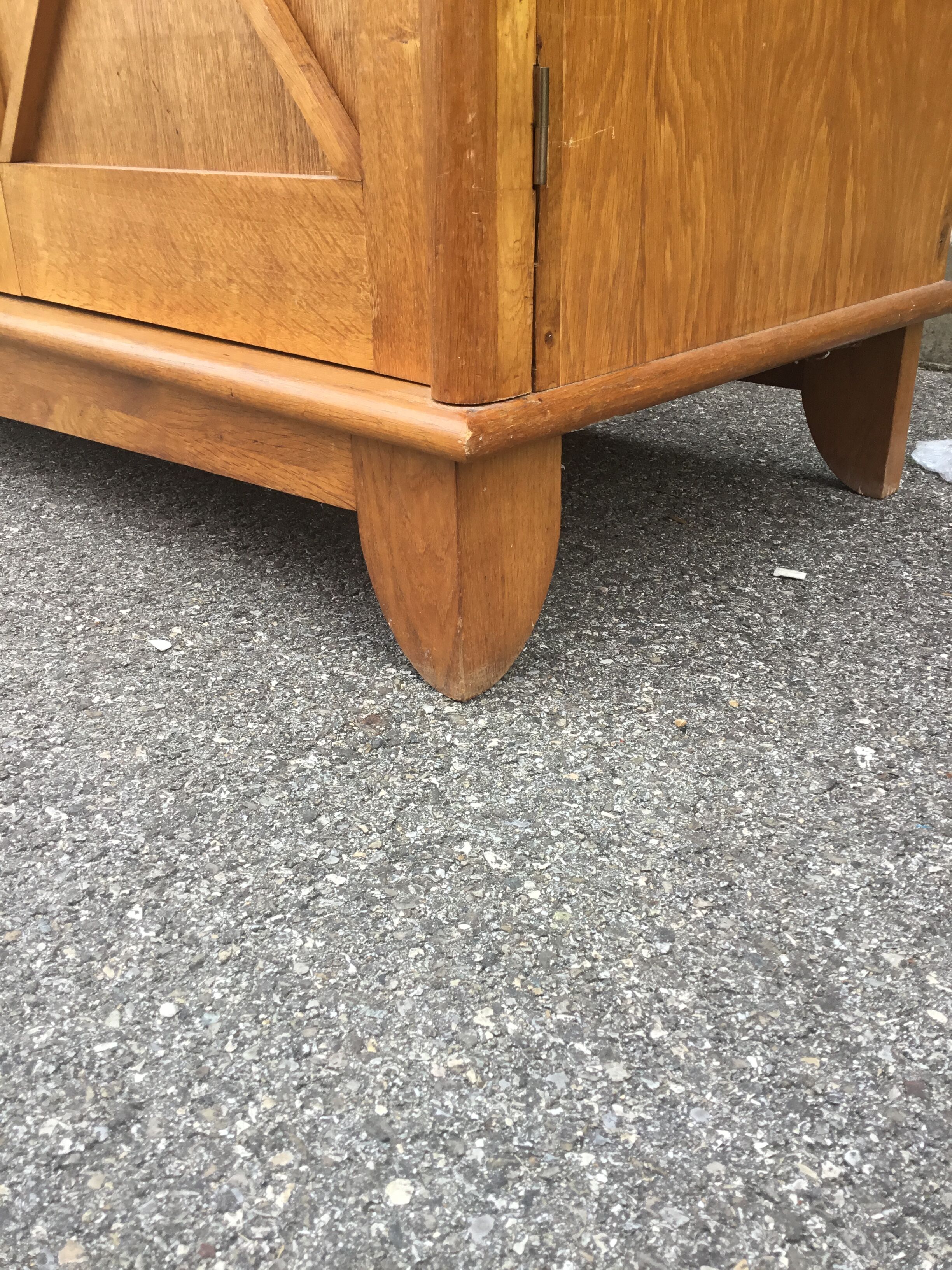 Armoire