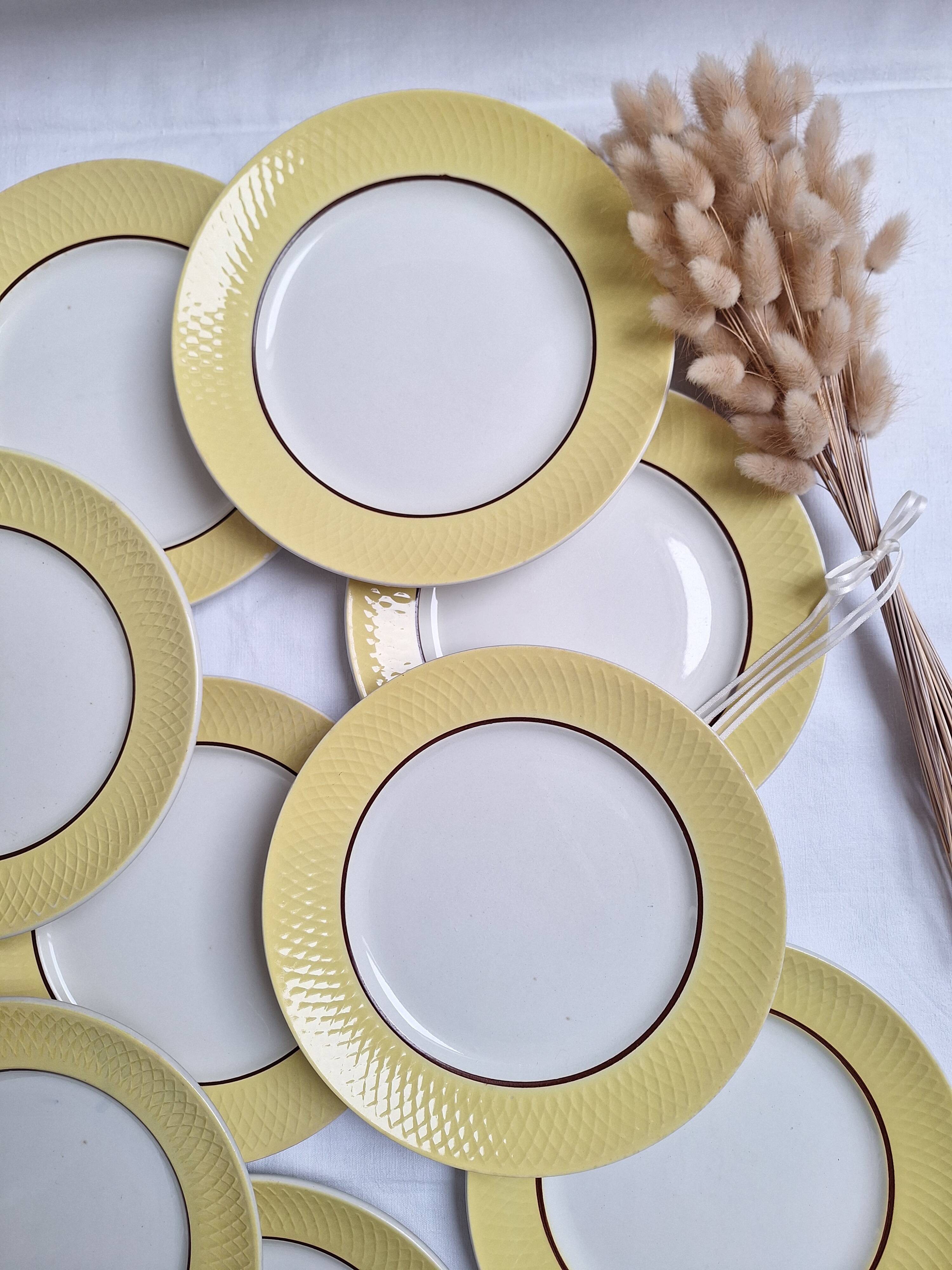 Yellow dinner plates from Moulin des Loups