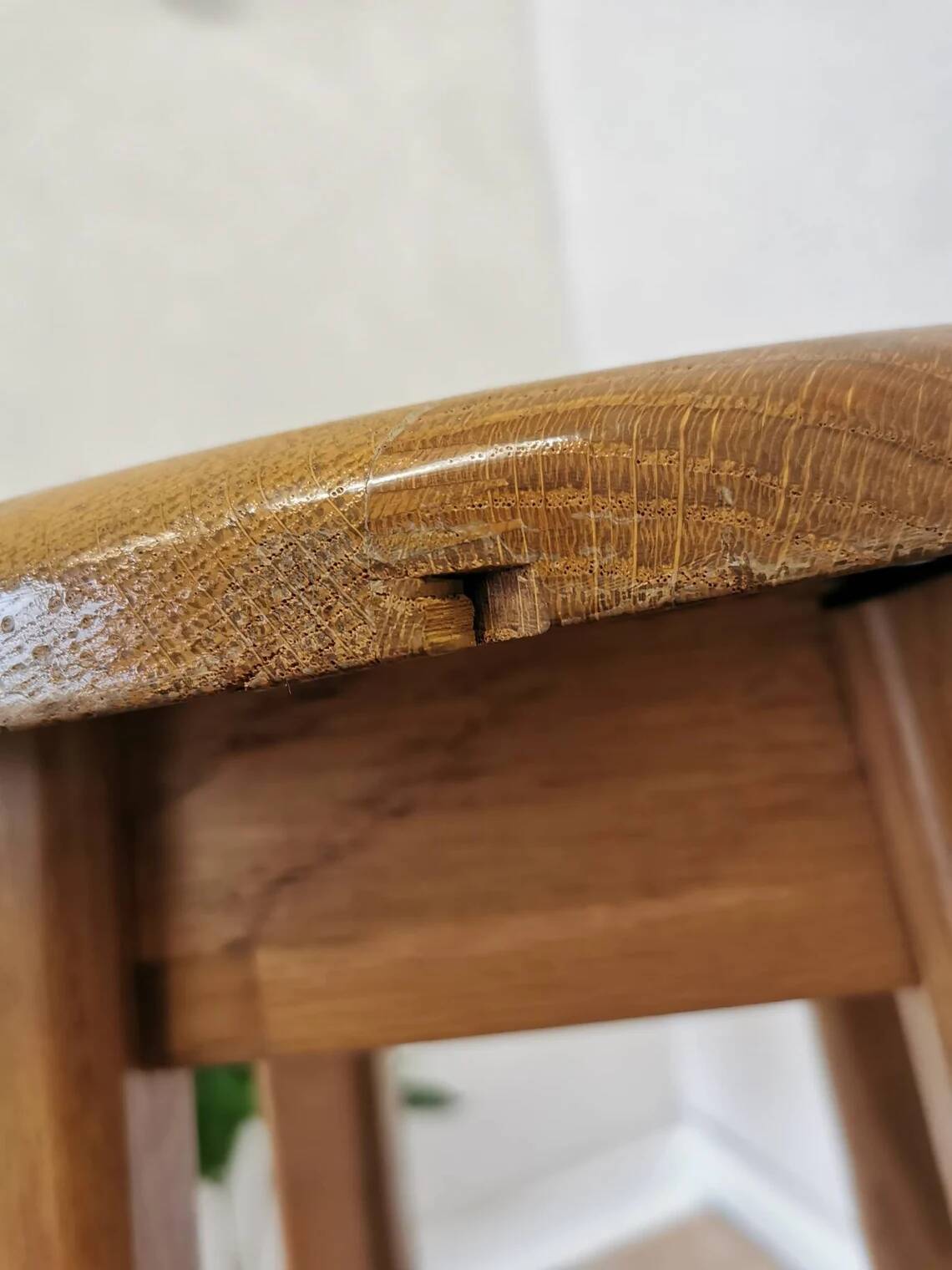 Tabouret de bar vintage en chêne (1 sur 2) : chaise haute industrielle yougoslave des années 1980