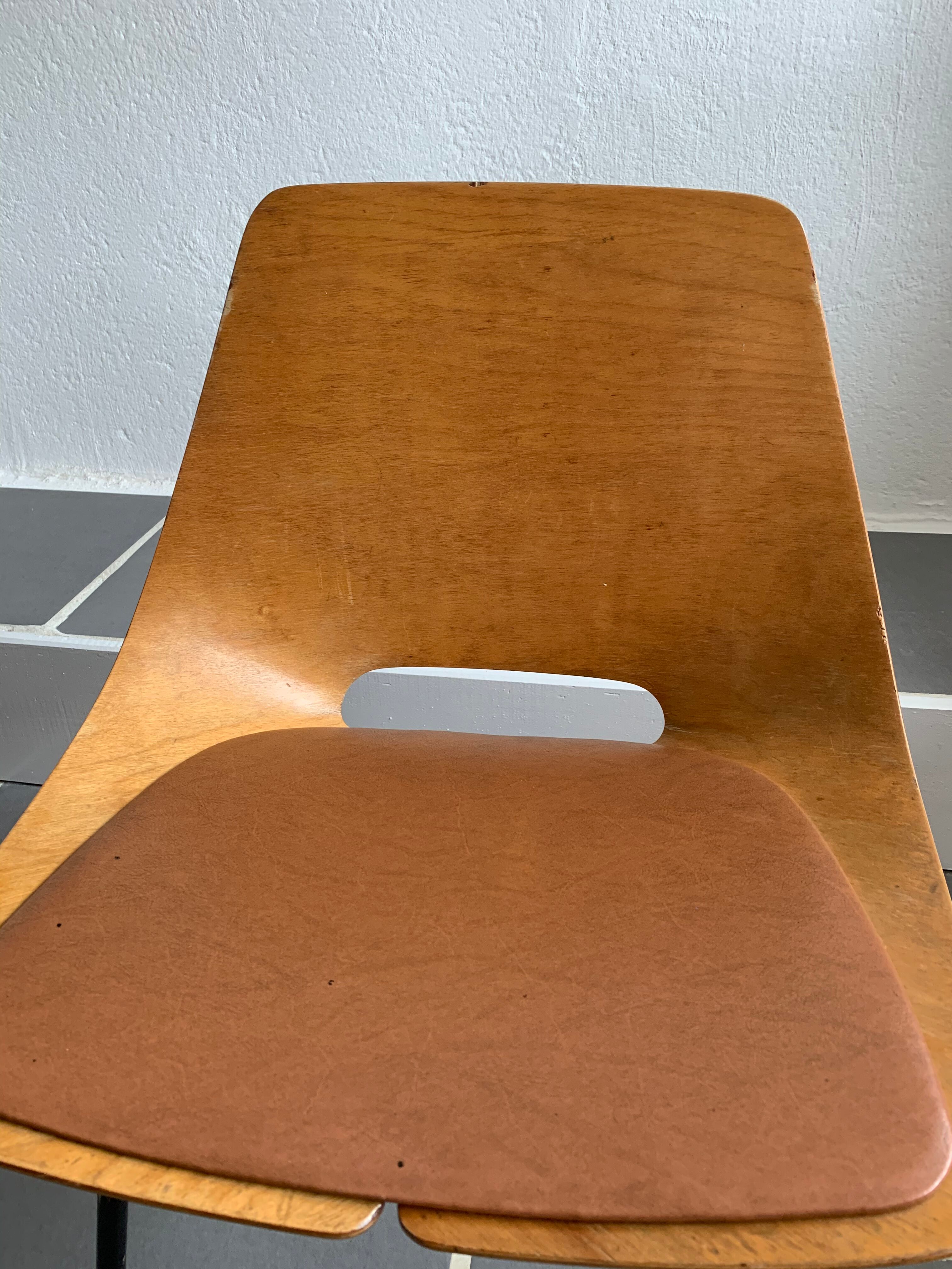 Amsterdam Guariche chair for Steiner