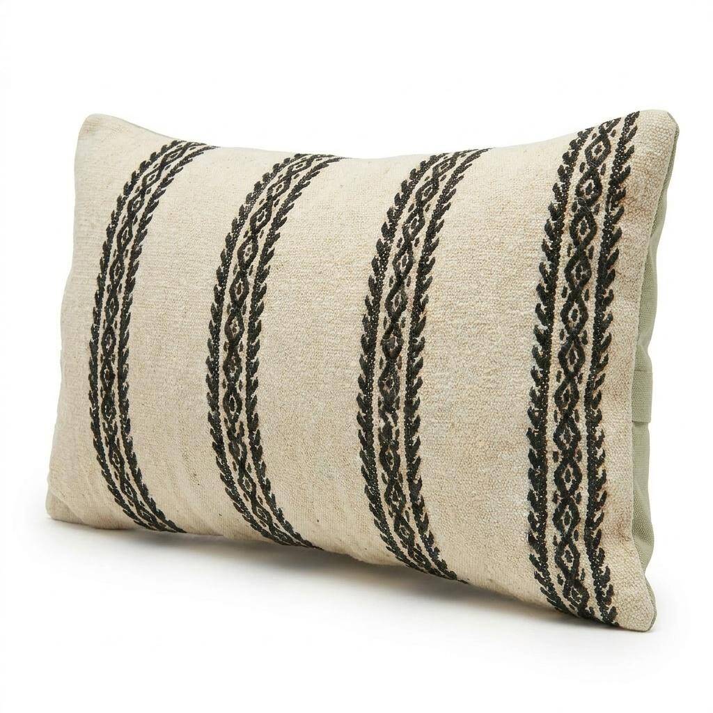 Vintage kilim cushion cover 41x61 cm