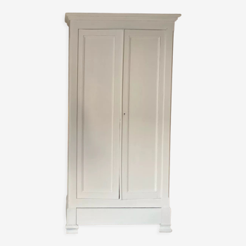 Armoire parisienne