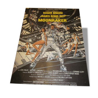 Displays James Bond moonraker.
