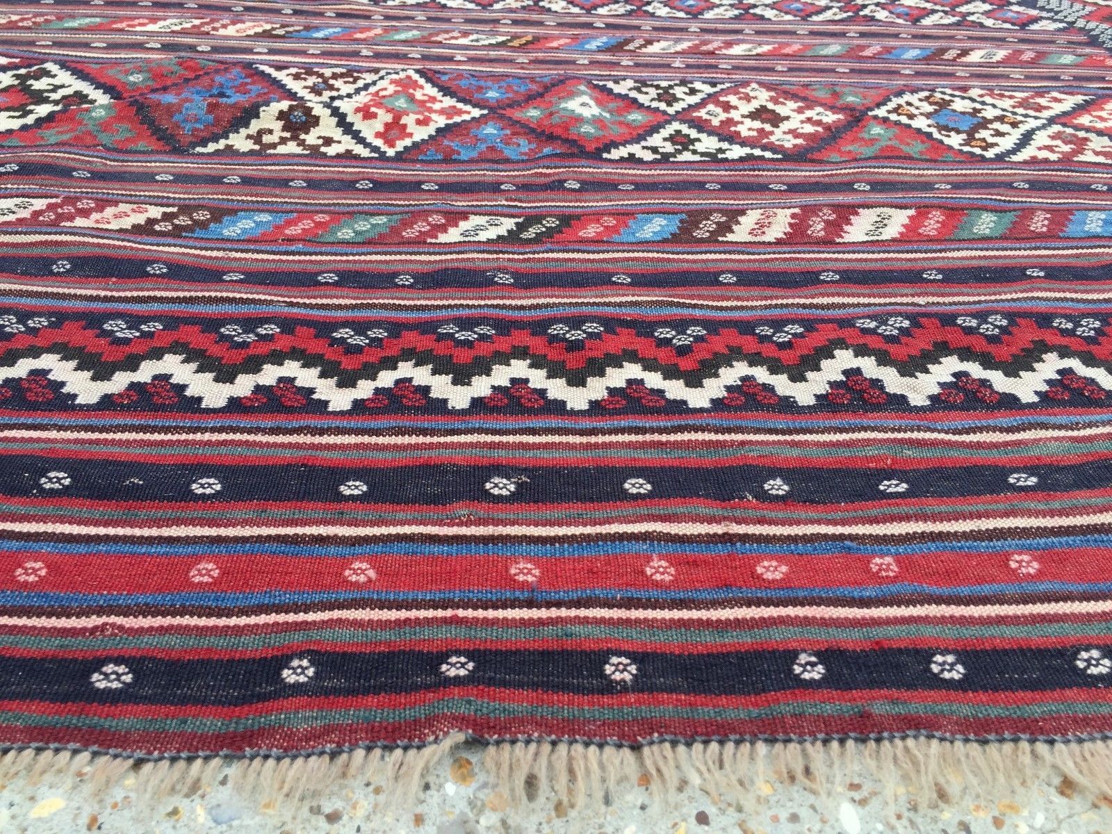 Vintage Turkish Kilim Rug 210x160cm shabby chic wool, country home, boho