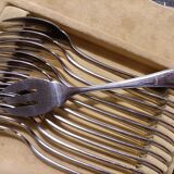 Housewife of fish cutlery in stainless steel Art Deco