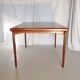 Table expandable teak Younger and four chairs