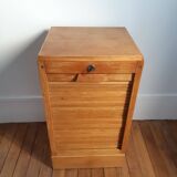 Low sliding curtain cabinet