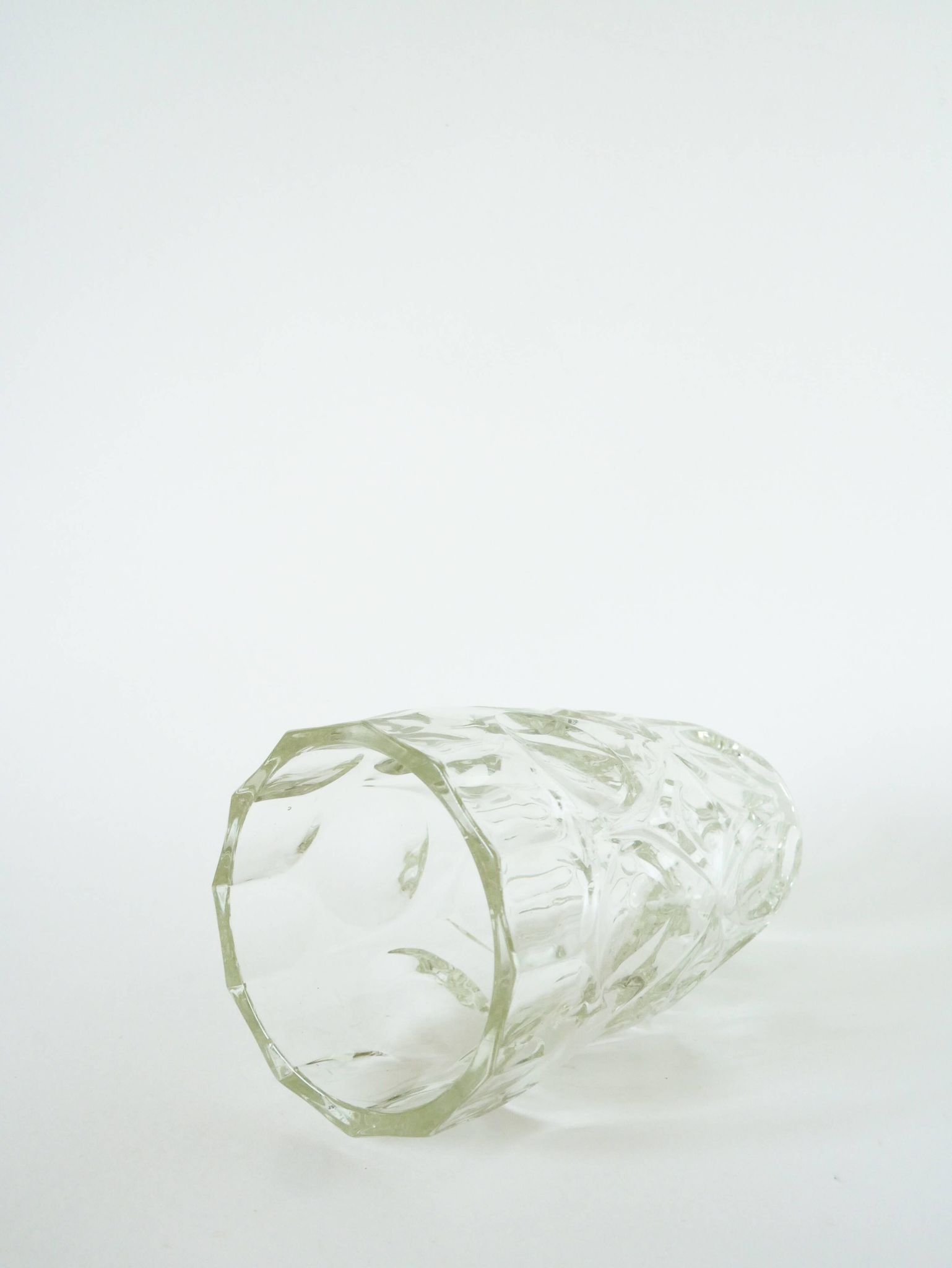 grand vase en verre moulé, Art Déco, 1930 - 20 X 14 cm