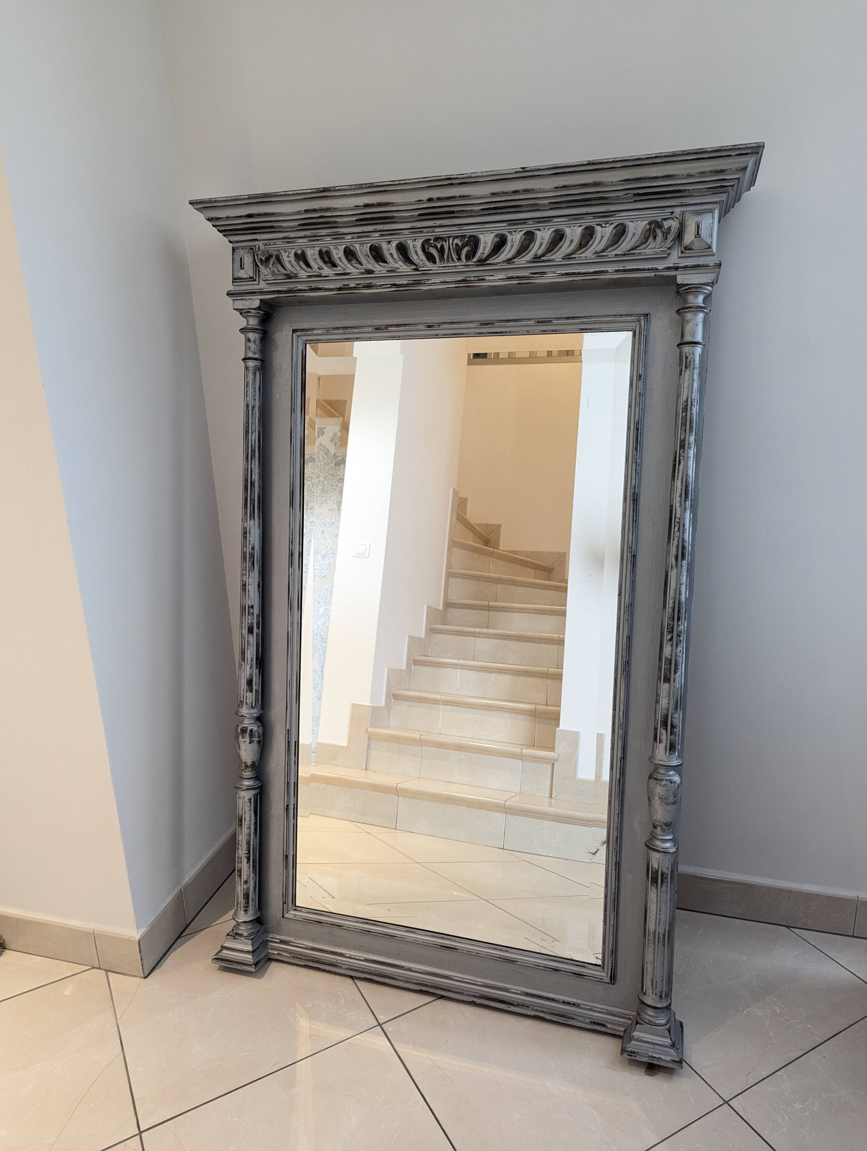 Renovated antique mirror