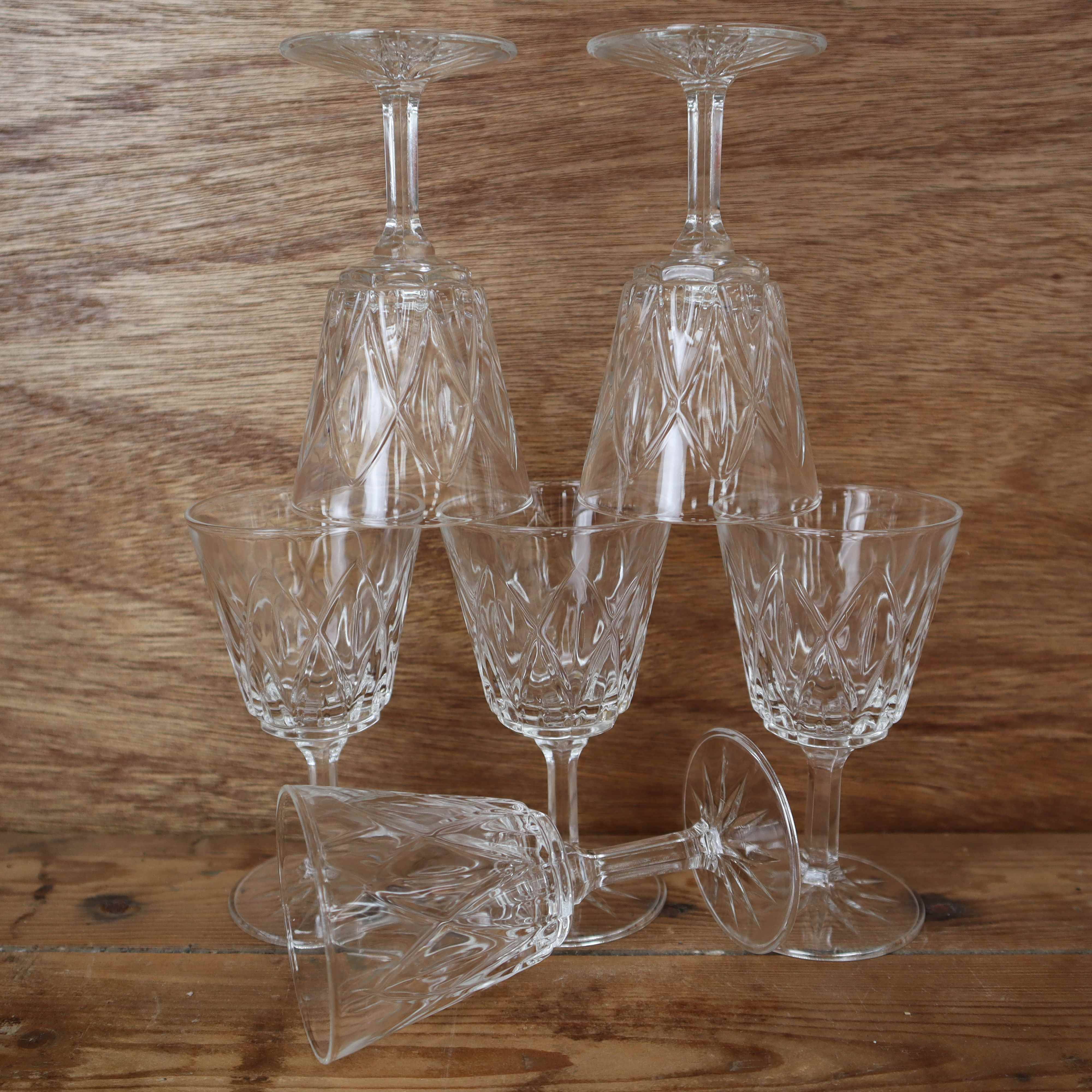 Set of 6 Arlequin white wine glasses in Reims crystal glass 1950