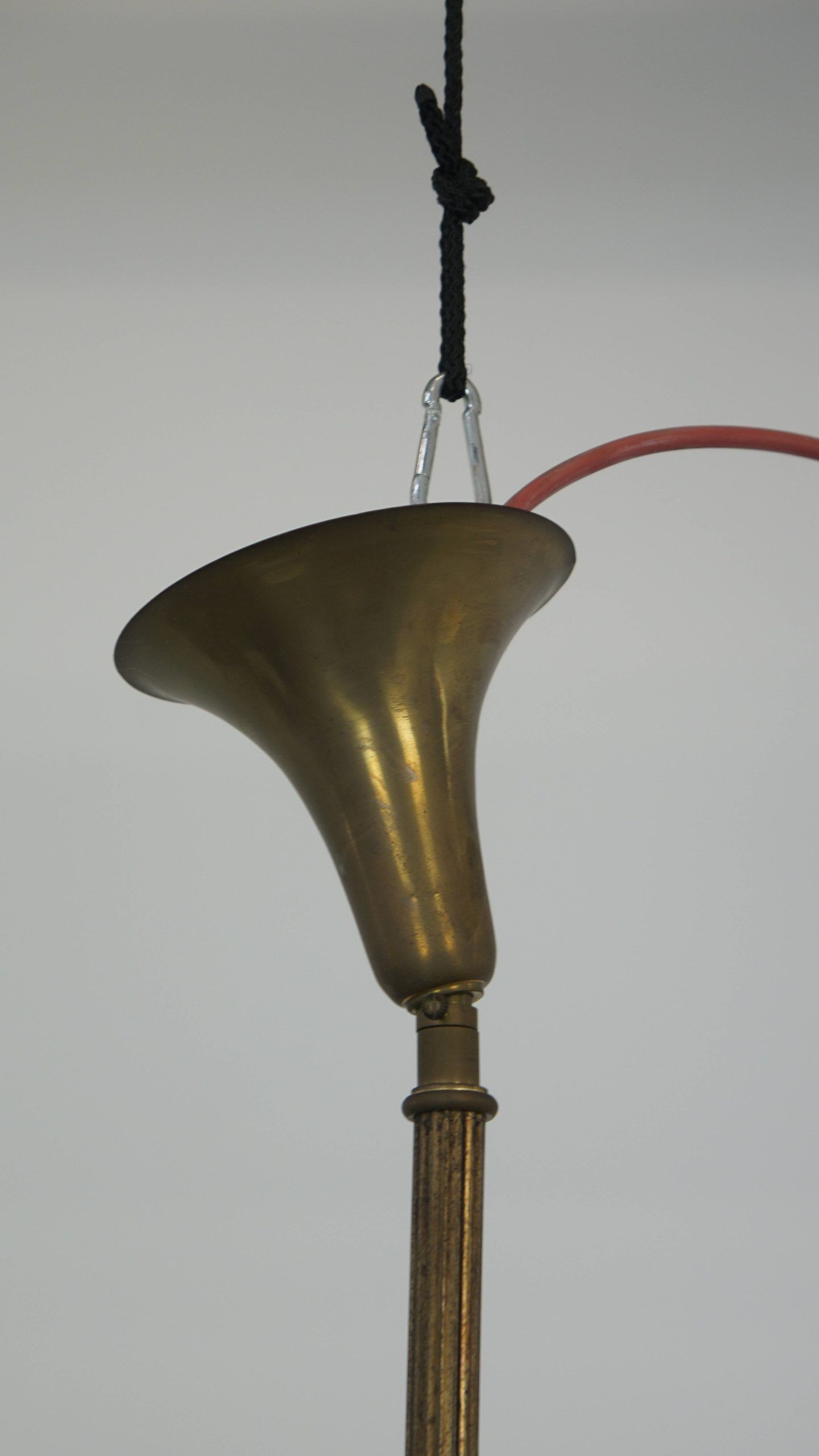Suspension vintage classique en verre et laiton