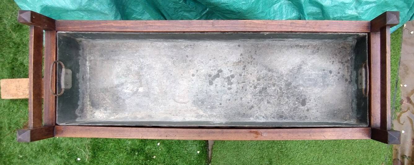Large double wooden planter with zinc tray