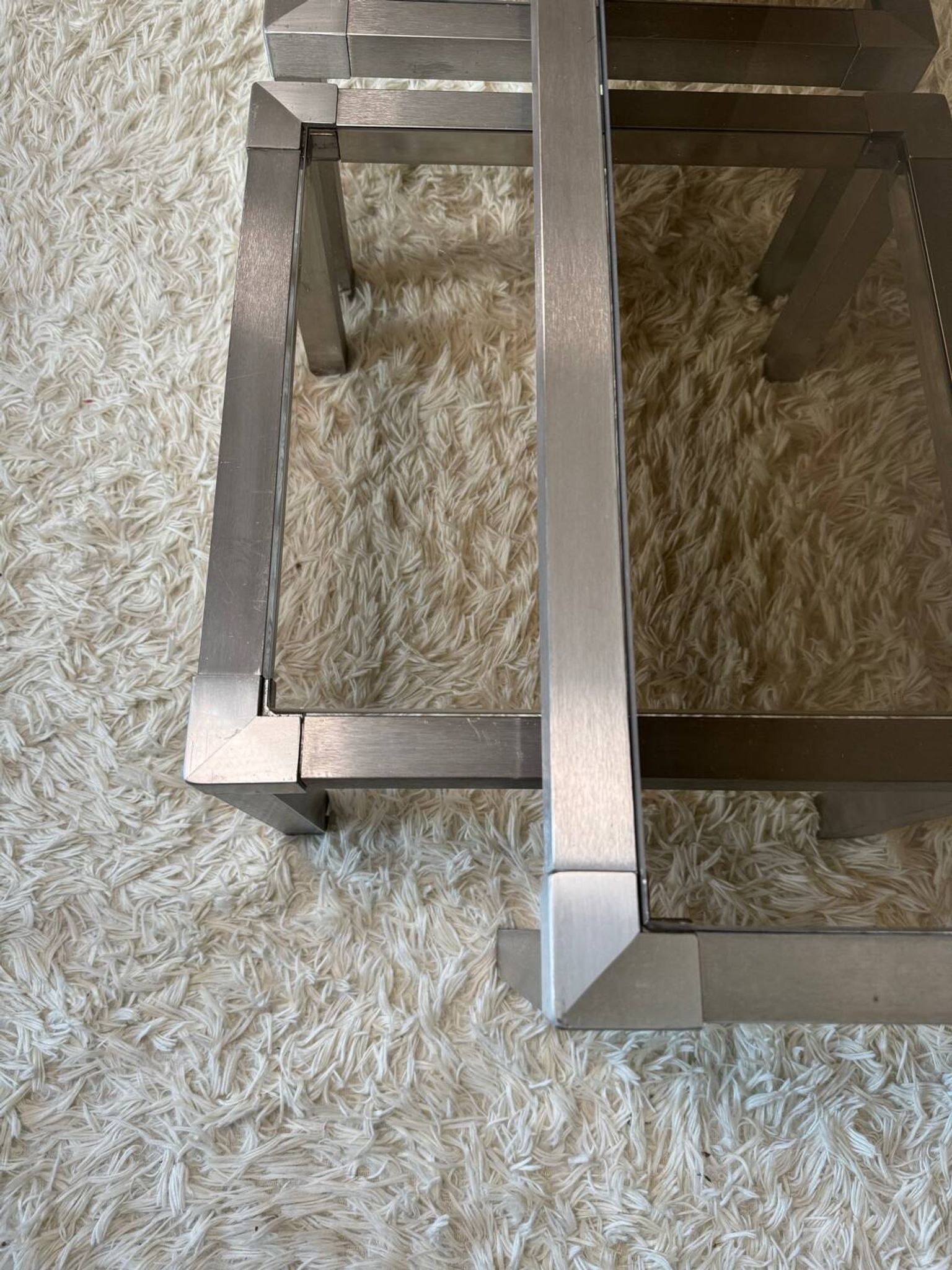 Table basse acier brossé design années 70 et gigognes